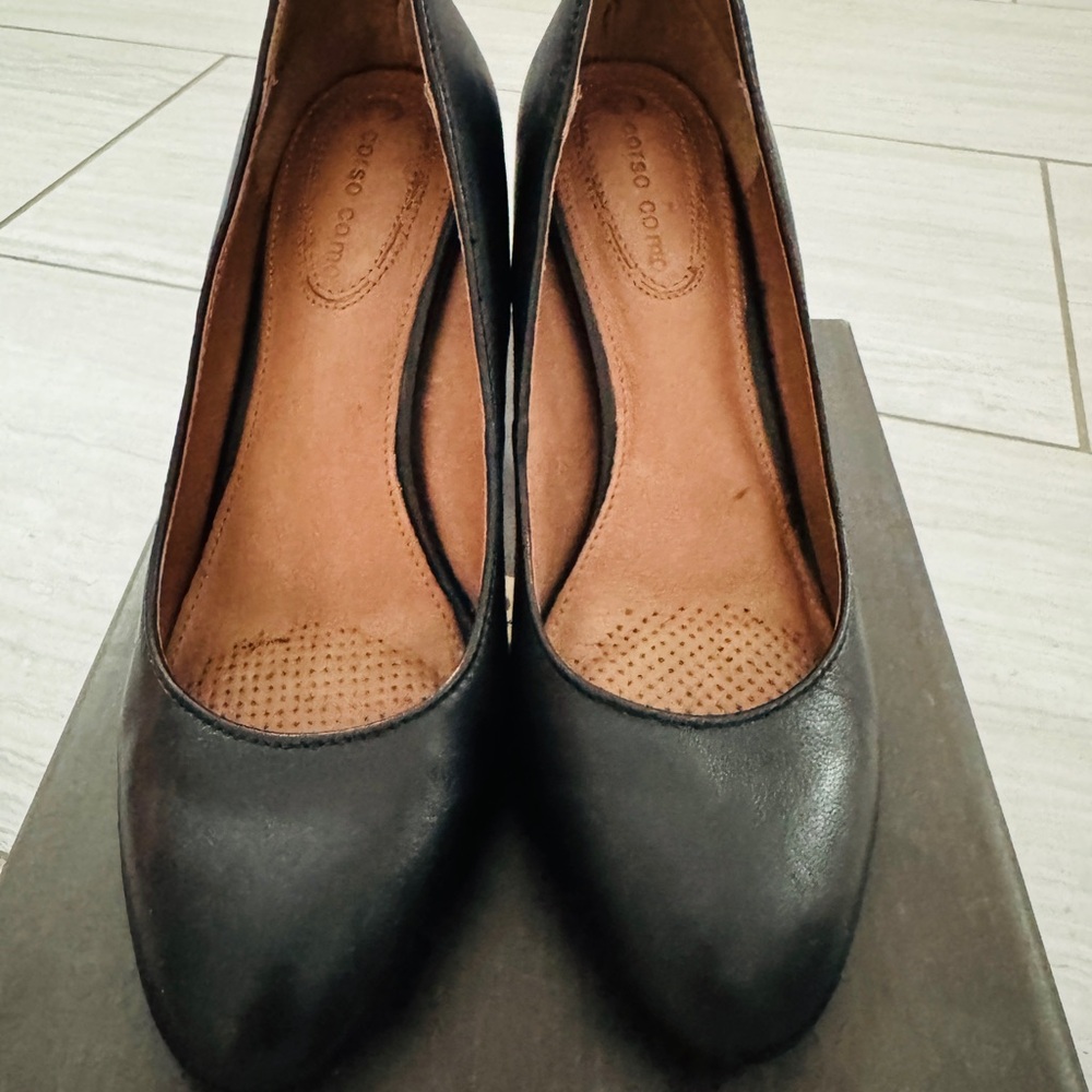 Corso Como Classic Black Women's Pumps